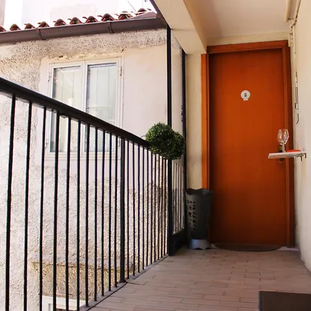 Storico In Viale Apartamento *