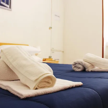 Storico In Viale Apartamento *