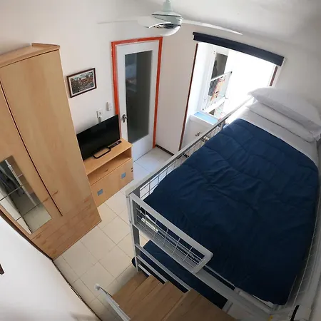 Storico In Viale Apartamento Trieste